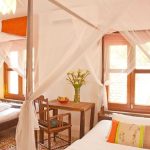 Pavilion-Hotel-Room-twin