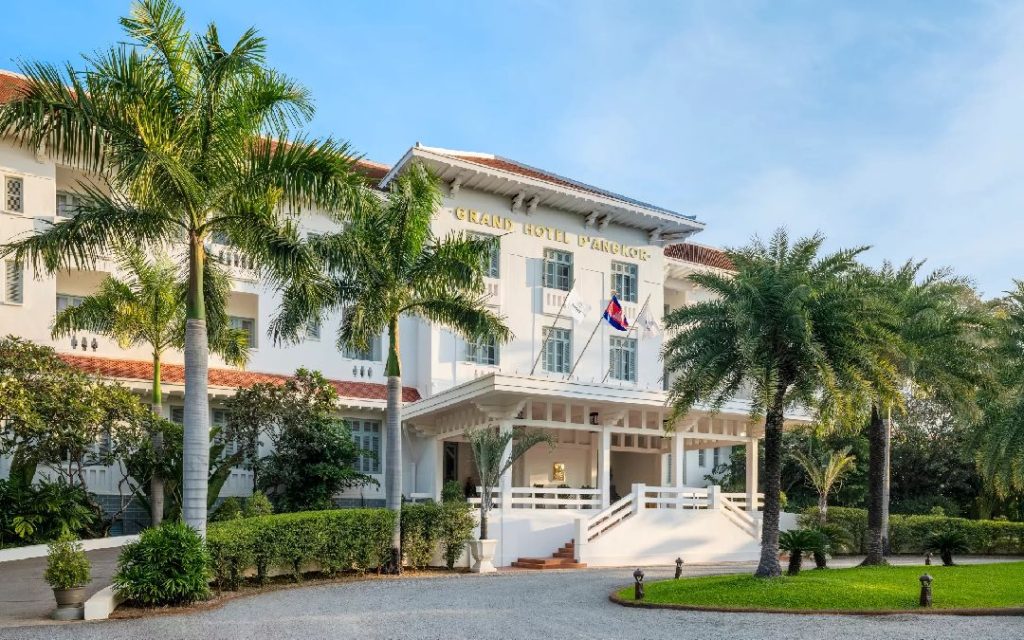 Raffles-Grand-Hotel-d-Angkor-siem-reap