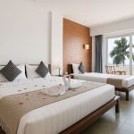 Saravoan hotel Room Triple seaview