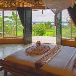 hancheybambooresort-room-King-Sized-Bamboo-Eco-Bungalows